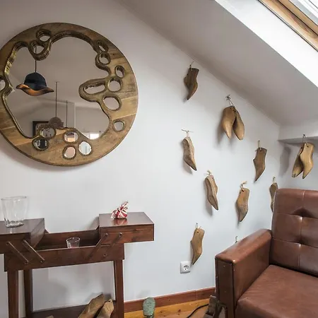 Portuguese Living Castelo Vintage Daire *